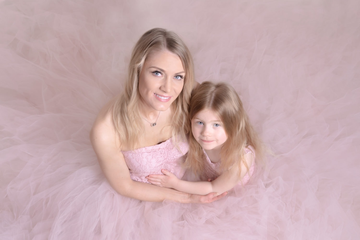 mummy and daughter shoot